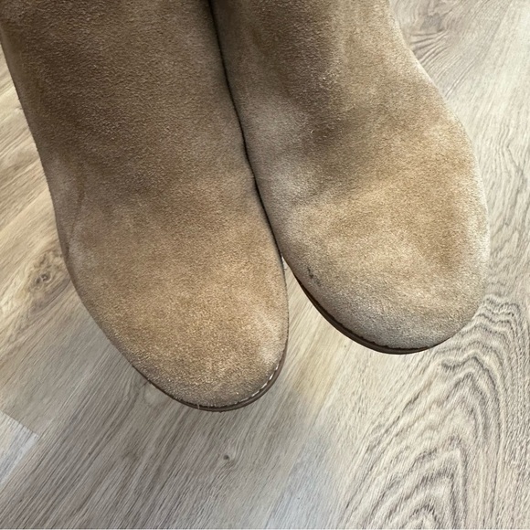 Lucky Brand Yakeena Tan Suede Ankle Wedge Booties size 10 - Picture 3 of 8